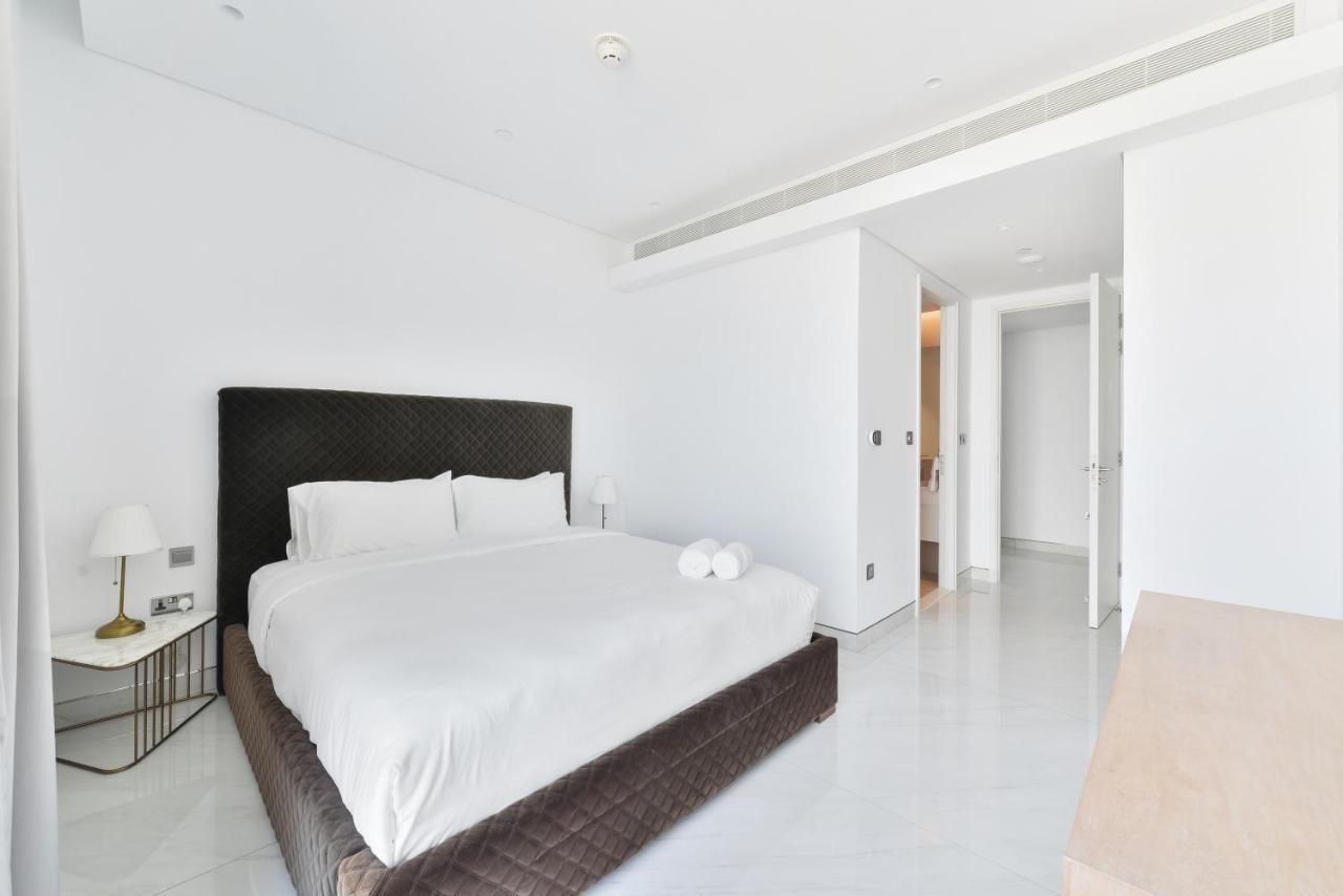 Spectacular 3 Bedroom With Maids Facing The Eye * Дубай