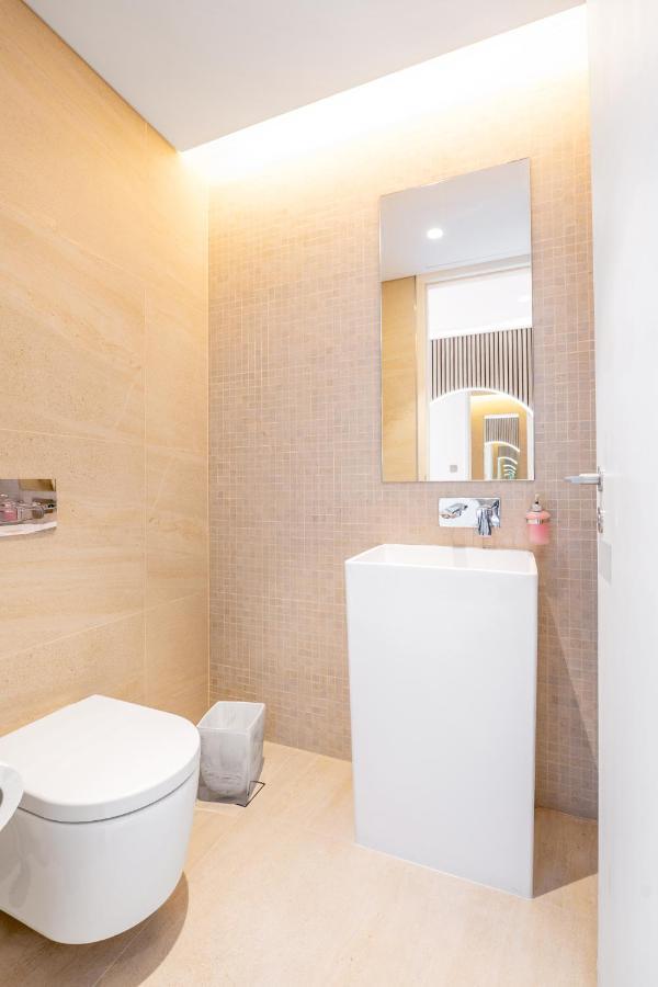 Spectacular 3 Bedroom With Maids Facing The Eye Апартаменти Дубай
